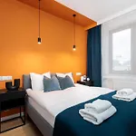 Colorful - By Upstairs דירה קרקוב